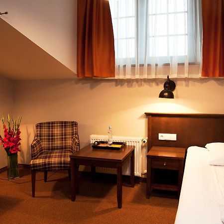 Hotel Biesiada Bogucin  部屋 写真